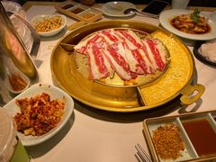 -猪啊牛呀羊啊铜盘烤肉(正大广场店)