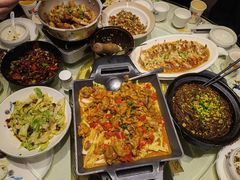 -湘聚唐缘正宗湖南湘菜(盈坤世纪店)