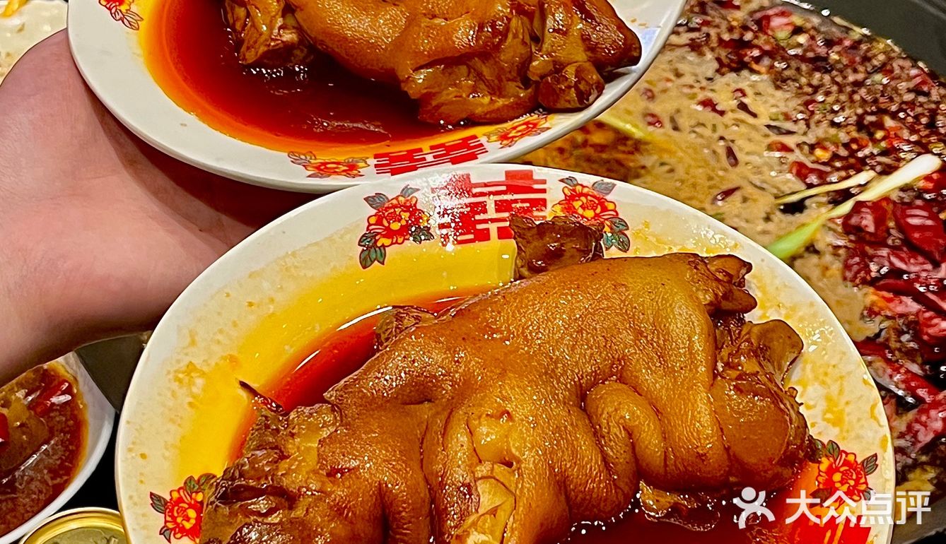 成都！不敢想象这一口下去有多香[流泪]