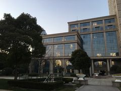 -复旦大学光华楼