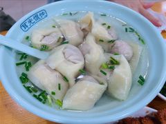 黑鸡枞鲜肉馄饨-潘国仙耳光馄饨(黄家阙路店)