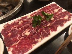 现切黄牛肉-一斗火锅·招财羊毛肚(北温泉九号店)