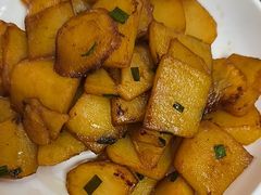 农家特色土豆-芦茨金富饭庄·25年老字号·专做稻草鸡