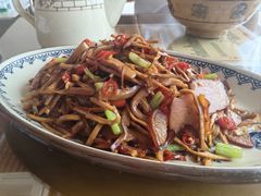 -老脚婆婆土菜馆(广场·现代城店)