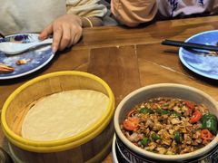 -雀舞云南菜(天津天河城购物中心店)