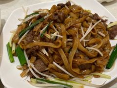 -香港新发烧腊茶餐厅(水围店)