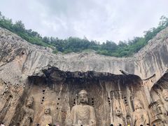 -龙门石窟