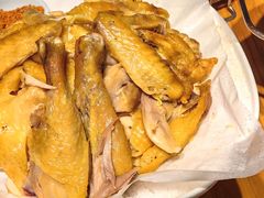 -头上红煨盐鸡乡村食府