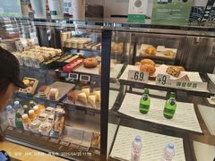 -星巴克臻选(青岛麦凯乐分店)