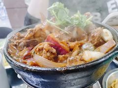 鸡鸡蛙蛙中煲-川香煲(茅台路店)