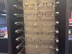 -肆兮眼镜·蔡司·徕卡战略合作店(大坪店)
