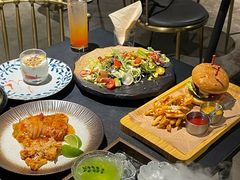 -STARRY CAFE & LOUNGE BAR(高新店)