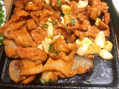 炉火烤五花肉-吕氏疙瘩汤·海鲜新鲁菜(凯德mall新都心店)