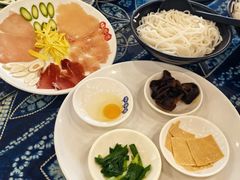 -桥香园过桥米线(国贸店)