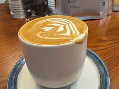 -Be Lived Cafe比例咖啡(摩天轮店)