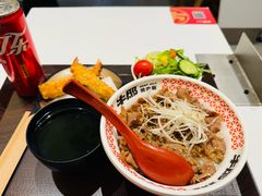 -牛邸·烧肉饭(来福士店)