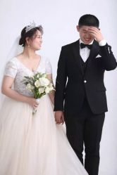 -太郎花子婚纱摄影艺术中心