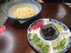 老北京炸酱面-四季小馆·地道北京小吃(广百店)