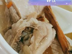 五指无桃炖老鸽-酌宴府The China Club·广州万富希尔顿酒店(云城东路店)