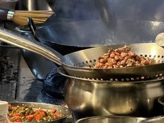 -廖哥泡椒兔(峨眉店)