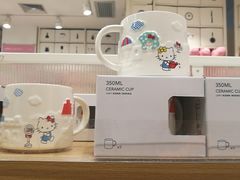 -名创优品(广州萝岗万达广场店)