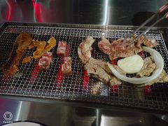 -马路牙子地桌烤肉(工体店)