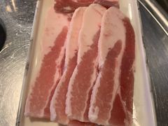 精品猪五花-釜山火炉·海鲜烤肉(紫藤路店)