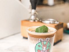 -red donkey coffee