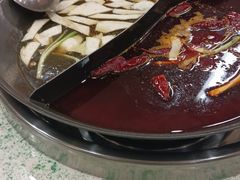 -鸿姐老火锅(疁城新天地店)