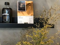 -The Coffee Academïcs(铜锣湾店)