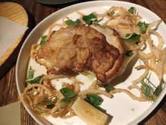 脆皮鸡-Carbon莫卡哆·意大利复古集市餐厅(杭州大厦店)