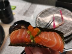 三文鱼牛油果taco-争鲜回转寿司(大连和平广场凯德PLUS店)