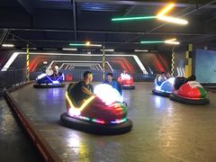 -极限PLAY运动娱乐新世界·团建派对表演休闲馆·室内高空游乐园