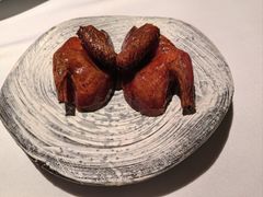 脆皮妙龄鸽-新荣记(建国门外大街店)