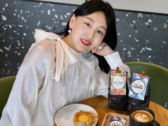 -星巴克臻选(湖滨道店)