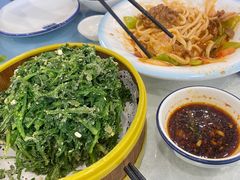 -马尔龙新疆饭店·清真(瑞景店)