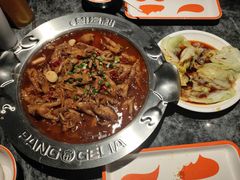 -胖哥俩肉蟹煲(长沙高铁吾悦广场店)