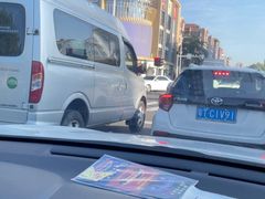 -必胜客(康华路店)