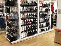 -优衣库(东莞东城万达广场店)