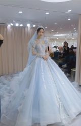 -台湾蔡美月婚纱租赁