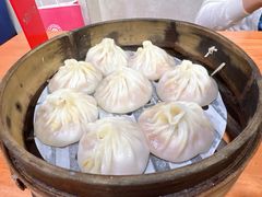 -莱莱小笼·乔艾