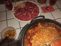 -热火朝天鲜切牛肉火锅(南强街巷店)