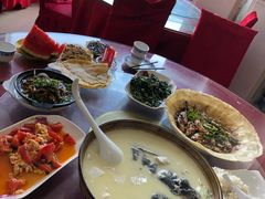 -魏四小鱼锅贴王