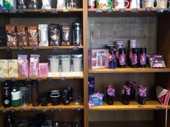 零售区-星巴克臻选(北京世贸天阶店)