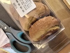 -鲍师傅糕点(江苏路店)