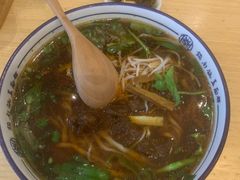 -镇南锅盖面馆(解放路店)