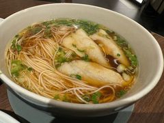 -港丽餐厅(正大店)