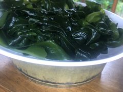 -二荆条·蜀鲜汇城市森林火锅