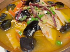 -穿越时尚餐厅(英武中路店)