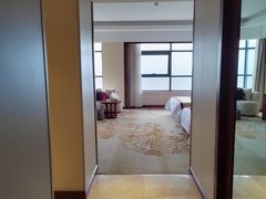 -兴芮温泉度假区